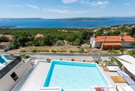 CRIKVENICA - Moderna vila s panoramskim pogledom na more!, Crikvenica, Casa