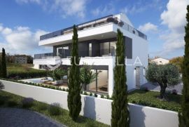 Istra, Poreč,  moderna i elegantna samostojeća vila NKP 233 m2 na  uređenoj okućnici, Poreč, بيت