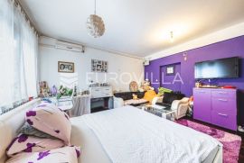 Zagreb, Stenjevec, dva prostrana stana NKP 191,01m2, Zagreb, Apartamento