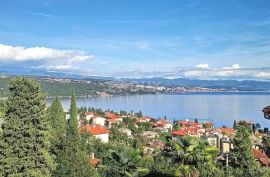 OPATIJA, CENTAR - Komforan stan u blizini centra s prekrasnim pogledom na more, Opatija, Kвартира