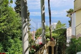 OPATIJA, CENTAR - Komforan stan u blizini centra s prekrasnim pogledom na more, Opatija, Kвартира