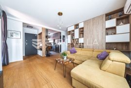 Zagreb, Špansko, prekrasan trosoban penthouse, NKP 92m2, Zagreb, شقة