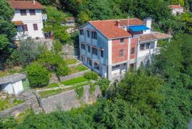 OPATIJA, IKA - PRILIKA! Samostojeća kuća na samo 80m od mora!, Opatija - Okolica, House