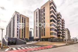 Zagreb, Heinzelova, VMD novogradnja, trosoban stan NKP 82,56m2 + spremište + 2 GPM, Zagreb, Appartement