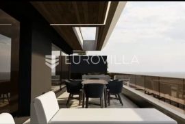 Opatija, peterosoban stan s pogledom na cijeli Kvarner, NKP 200 m2, Opatija, Appartement