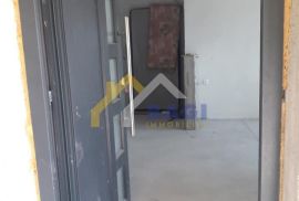 KOSTRENA KUĆA S 5 APARTMANA, Kostrena, Σπίτι