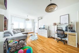 Zagreb, Lanište, Jaruščica, dvosoban stan NKP 62 m2, parking, Zagreb, Flat