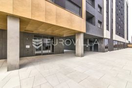 Zagreb, Heinzelova, VMD novogradnja, četverosoban penthouse + 2 GPM, Zagreb, شقة