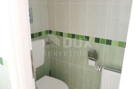 RIJEKA, MLAKA- poslovni prostor 64m2 za zakup/ najam- broj 9, Rijeka, Propiedad comercial