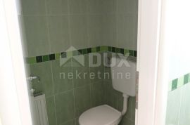 RIJEKA, MLAKA- poslovni prostor 82m2 za zakup/ najam- broj 5, Rijeka, Commercial property