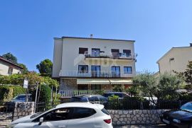 CRIKVENICA, SELCE - Apartmanska vila, 7 jedinica, sauna, teretana!, Crikvenica, Haus