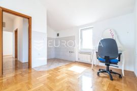 Zagreb, Malešnica stan na trećem katu 65 m2, Zagreb, Flat