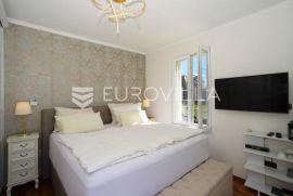 Rovinj, samostojeća vila centar Rovinja pogled more NKP 400 m2, Rovinj, Kuća