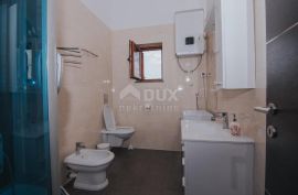 OTOK RAB, PALIT - Moderne vile s apartmanima nedaleko centra, Rab, Haus