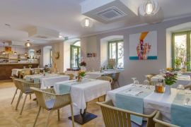 LOŠINJ, HOTEL NA ZAVIDNOJ RAZINI I SAVRŠENOJ LOKACIJI, Mali Lošinj, Commercial property