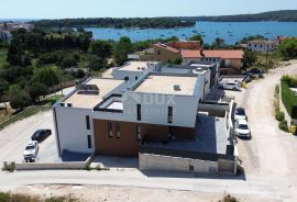 ISTRA, MEDULIN Nova vila s bazenom i pogledom na more!, Medulin, House