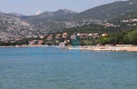 Novi Vinodolski, Smokvica - prizemlje, kuća udaljena 35 m od plaže, za prodaju, Novi Vinodolski, Famiglia