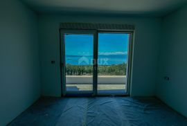 RIJEKA, KOSTRENA – dvije ekskluzivne duplex vile s privatnim bazenom, garažom i panoramskim pogledom na more, Kostrena, House