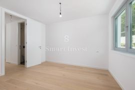 OPATIJA, stan 2S+DB s pogledom na more u novogradnji s bazenom (P7), Opatija, Apartamento