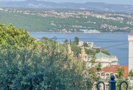 OPATIJA, CENTAR - stan s vrtom u novogradnji u centru Opatije s garažom, pogled na more, Opatija, Appartment