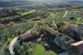 ISTRA, MOMJAN - Jedinstveno imanje na prekrasnoj lokaciji s pogledom, Buje, بيت