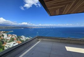 OPATIJA, LUKSUZAN PENTHOUSE S KROVNIM BAZENOM I TOP POGLEDOM NA MORE!, Opatija, Apartamento