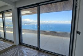 OPATIJA, LUKSUZAN PENTHOUSE S KROVNIM BAZENOM I TOP POGLEDOM NA MORE!, Opatija, Apartamento