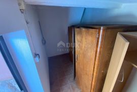 RIJEKA, BULEVARD - 3S+DB stan za investiciju s pogledom na more, Rijeka, Appartement