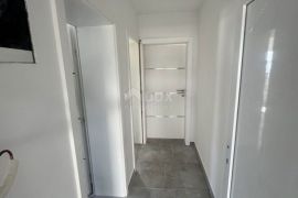 CRIKVENICA - 2S+DB s parkirnim mjestom i vrtom, 300 m od mora, Crikvenica, Appartement