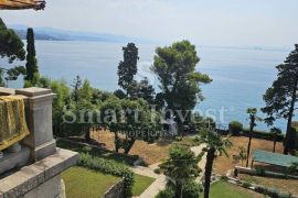 OPATIJA - VOLOSKO, luksuzan stan 118 m2 prvi red do mora, Opatija, Flat