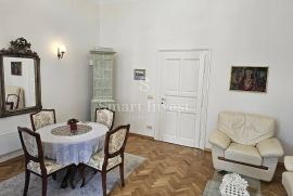 OPATIJA - VOLOSKO, luksuzan stan 118 m2 prvi red do mora, Opatija, Kвартира