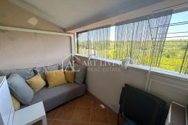 Umag-okolica, stan na TOP lokaciji 200 m od mora, Umag, Appartement