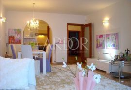 Opatija, dvoetažni stan sa panoramskim pogledom, Opatija, Appartment