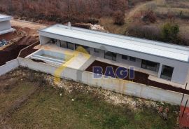 AKCIJA,Luksuzna Vila sa bazenom 148 m2,Svetvinčenat, Svetvinčenat, Famiglia