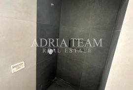 APARTMANI U KOMPLEKSU STAMBENIH ZGRADA U NOVOGRADNJI, 200 m OD MORA - VIR, Vir, Appartamento