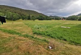 GORSKI KOTAR, BEGOVO RAZDOLJE - kuća s apartmanima i ugostiteljskim objektom, Mrkopalj, Haus