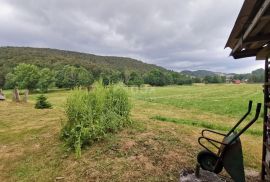 GORSKI KOTAR, BEGOVO RAZDOLJE - kuća s apartmanima i ugostiteljskim objektom, Mrkopalj, Дом