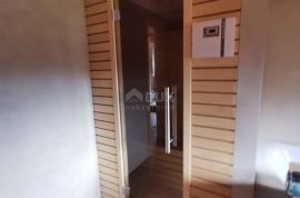 GORSKI KOTAR, BEGOVO RAZDOLJE - kuća s apartmanima i ugostiteljskim objektom, Mrkopalj, House