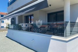 Punat, otok Krk, predivan apartman s bazenom, Punat, Appartamento