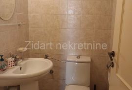 Iuzetno lep i velik stan na super lokaciji, Palilula, Appartement