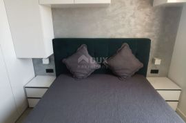 OTOK KRK, Malinska (okolica) - Novoadaptirani trosoban stan, Malinska-Dubašnica, Apartamento