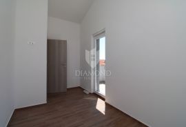 Krk, otok Krk, predivan komforan apartman, Krk, Apartamento