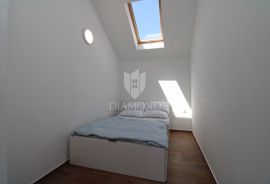 Krk, otok Krk, predivan komforan apartman, Krk, Apartamento