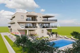 Istra, Umag, Trosoban stan u prizemlju NKP 82,05 m2, 400 m od mora, Umag, Wohnung