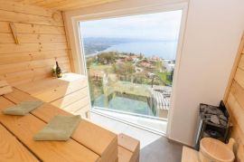 OPATIJA, BREGI - stan u prizemlju 153m2, DB+3S s panoramskim pogledom na more i bazenom, Matulji, Kвартира