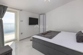 OPATIJA, BREGI - stan 85m2, DB+3S, 2.KAT s panoramskim pogledom na more i bazenom, Matulji, Διαμέρισμα