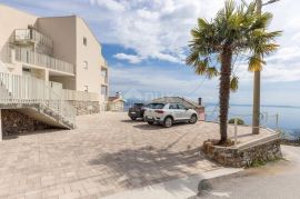 OPATIJA, BREGI - stan 85m2, DB+3S, 2.KAT s panoramskim pogledom na more i bazenom, Matulji, Διαμέρισμα