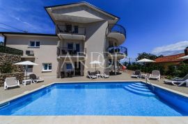 Opatijska rivijera, villa 380 m2 s bazenom i panoramskim pogledom na more, Opatija - Okolica, Σπίτι