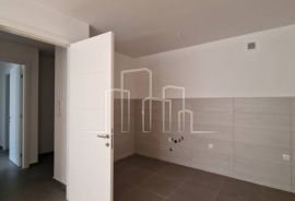 Stan dvije spavaće sobe Novogradnja 89,67m² Sprat 4  Novogradnja, Istočno Novo Sarajevo, Daire