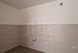 Stan dvije spavaće sobe Novogradnja 89,67m² Sprat 4  Novogradnja, Istočno Novo Sarajevo, Daire